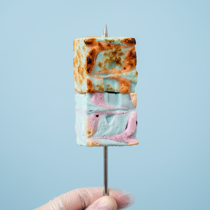 Marshys de frutos de Frezzyks tostadas en un pincho